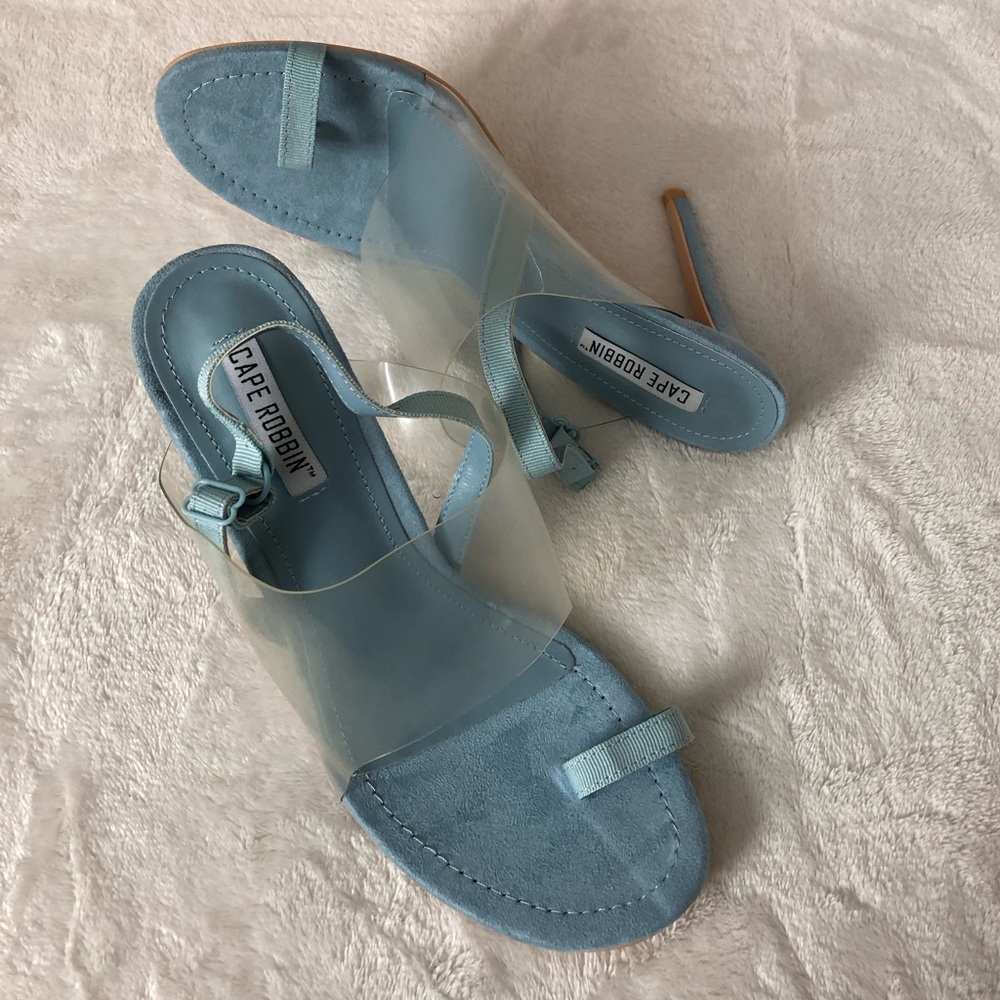 Cape Robbin Heels,  Size 10
Style: Sensuous
